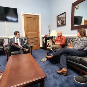 Constituents Talking with Finstad's Staff
